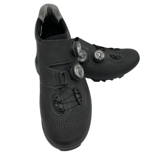 SHIMANO XC901 - BLACK - SIZE 40