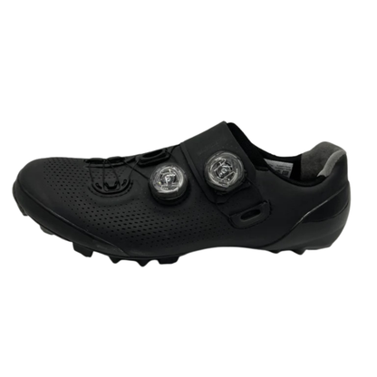 SHIMANO XC901 - BLACK - SIZE 40