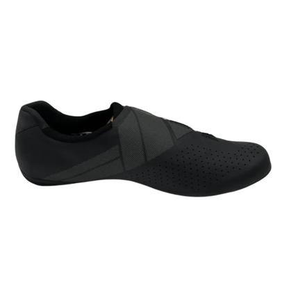 SHIMANO RC300 - BLACK