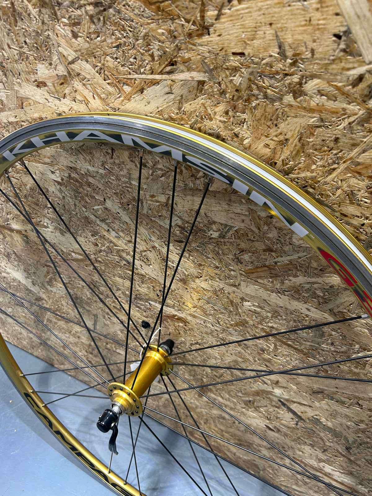 CAMPAGNOLO Khamsin GOLD 700c Front Wheel