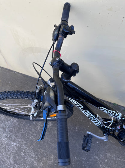 AVANTI BLACK THUNDER 26”