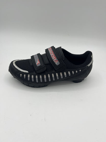 DIADORA Saturn MTB
