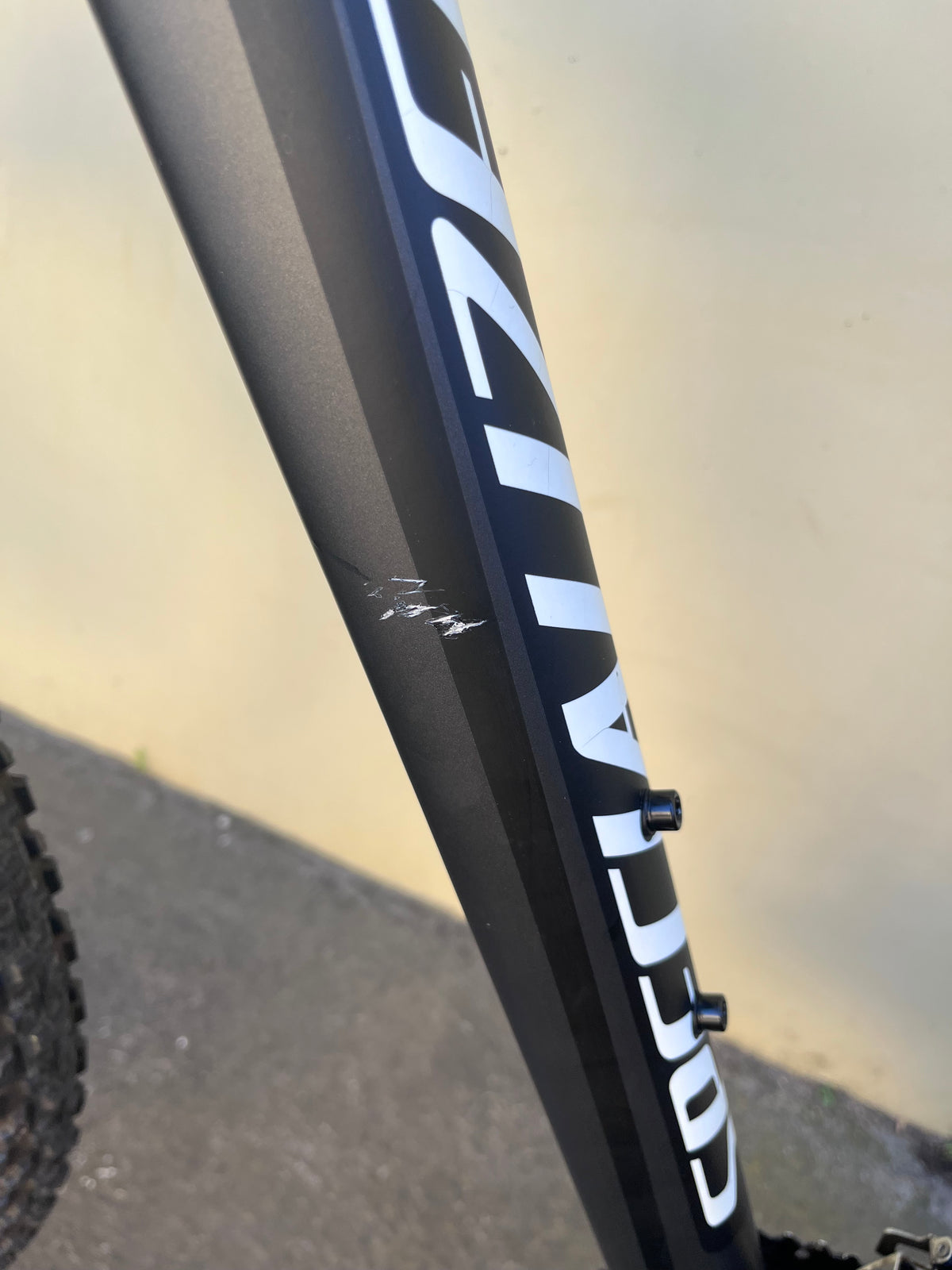 SPECIALIZED ROCKHOPPPER PRO MEDIUM