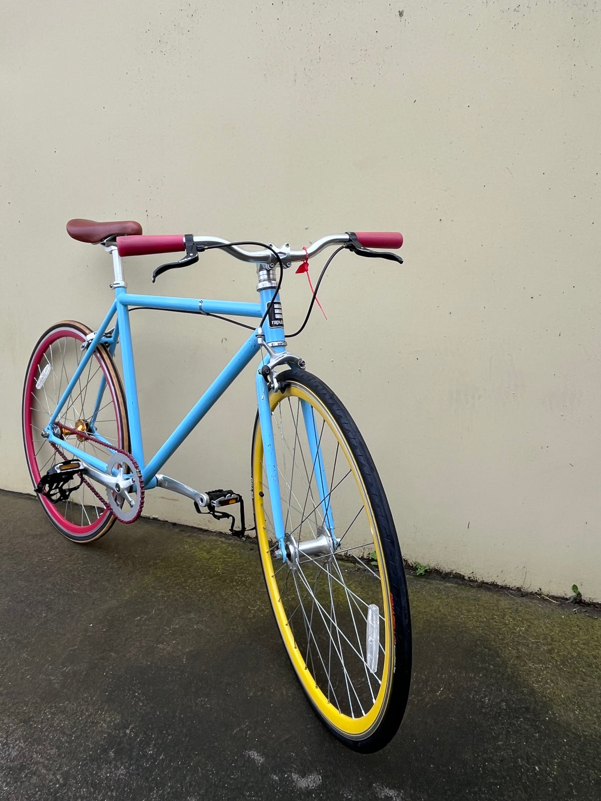 Republic Fixi S/M