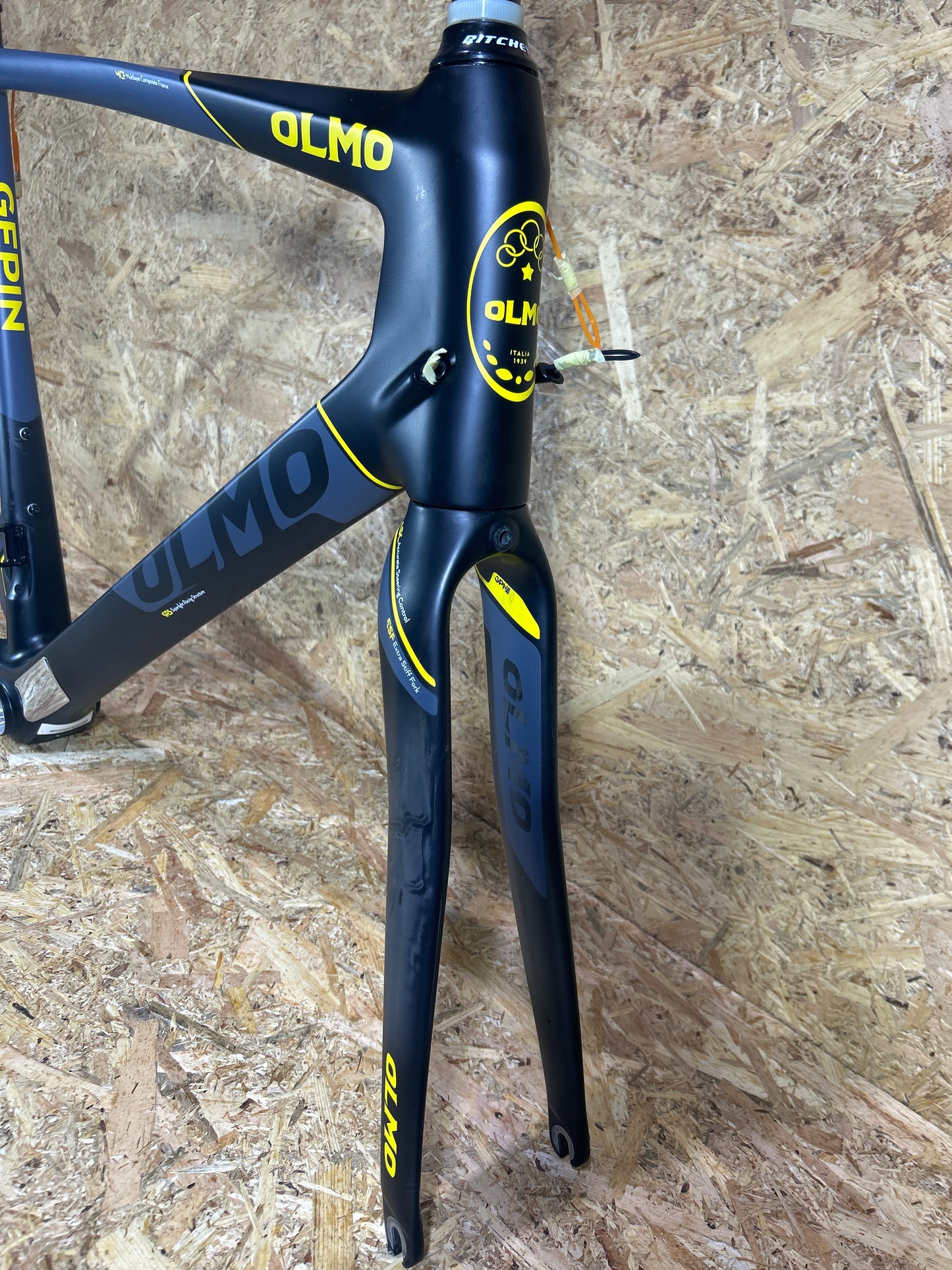 Olmo Frame Gepin 57 Black/Yellow