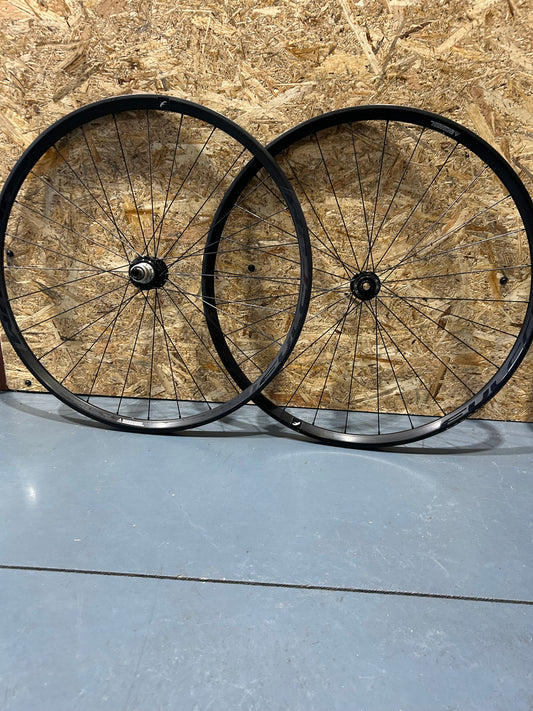 FULCRUM DB900 Wheelset | Road or Gravel
