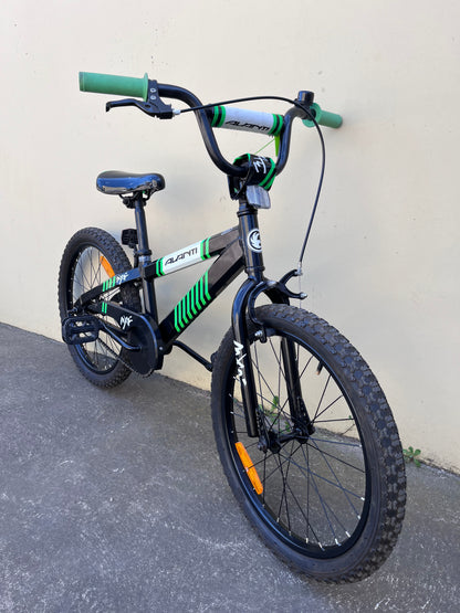 AVANTI MXR 20” KIDS BIKE - BLACK/GREEN