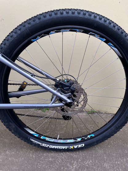 JAMIS DRAGON | 13” Extra Small | Steel Frame