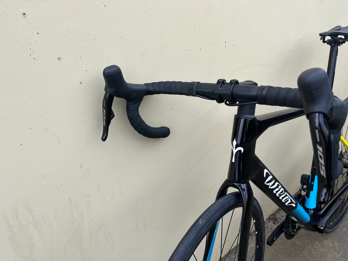 WILIER GARDA | Carbon Frame | 105 Di2-