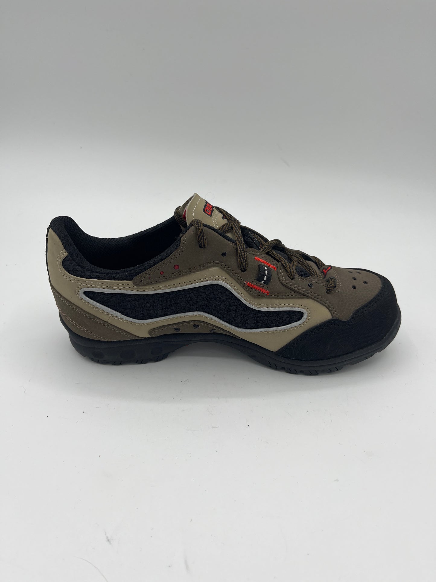 DIADORA Caymano
