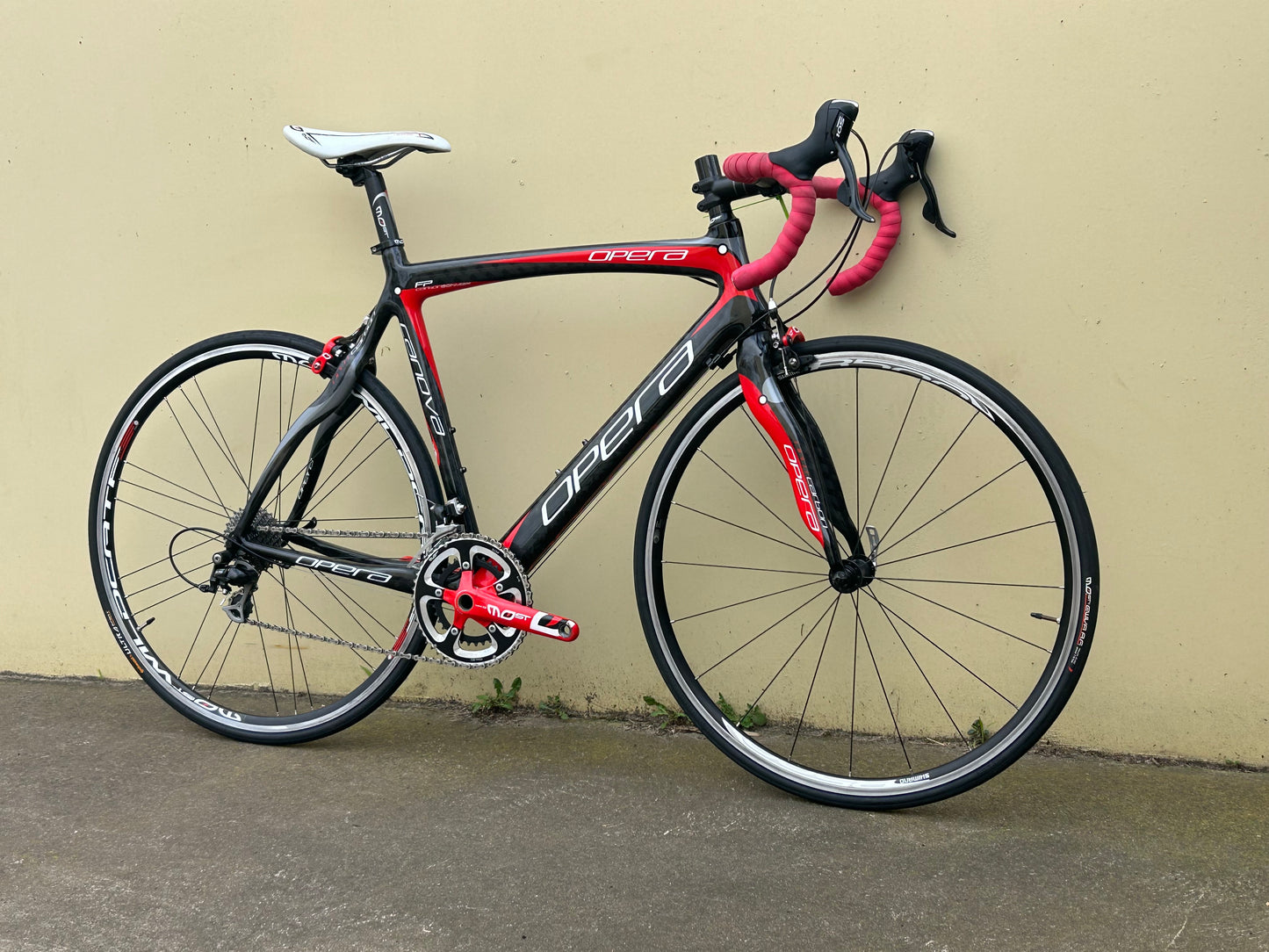 OPERA CANOVA - size Large col Carbon/Red