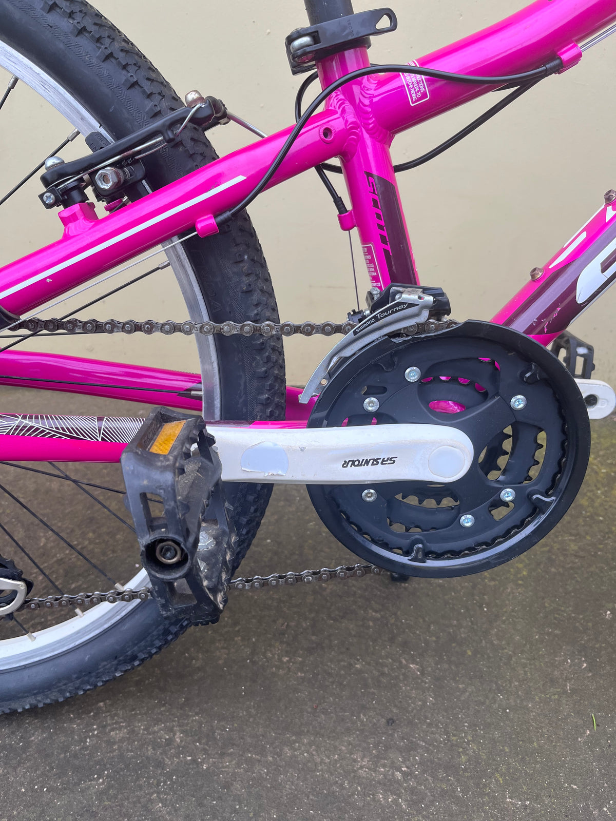 Scott Contessa 24” Pink