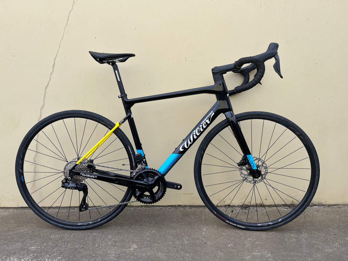 WILIER GARDA | Carbon Frame | 105 Di2-