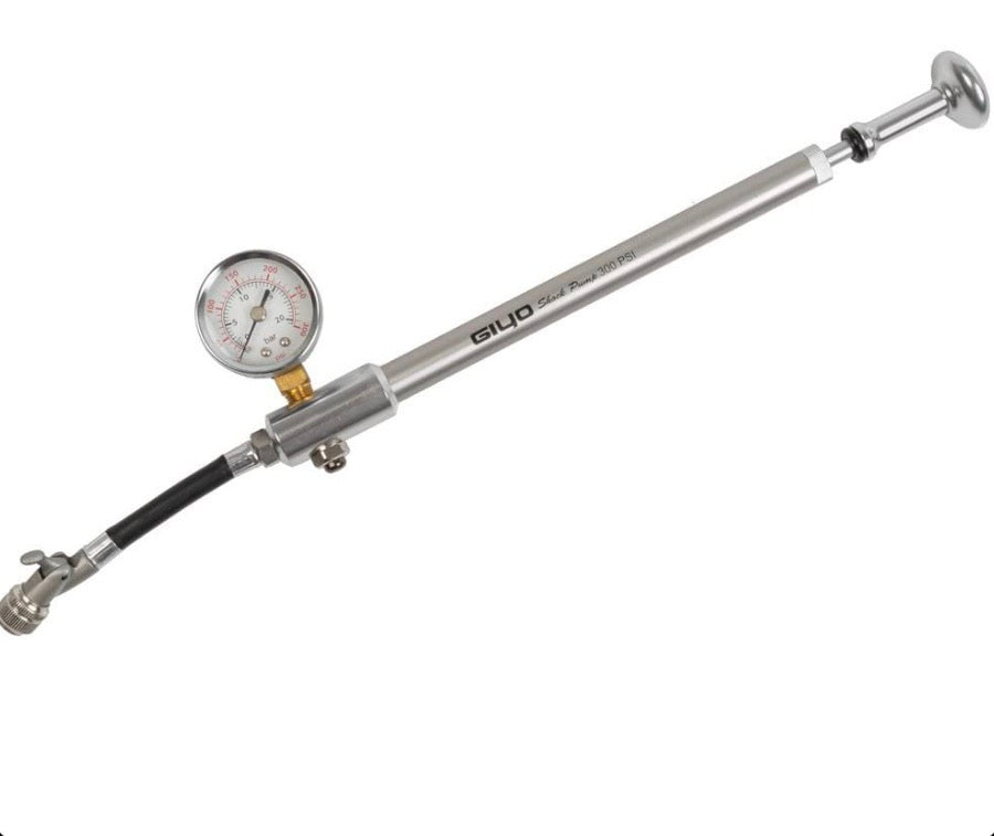 GIYO SHOCK PUMP 300 PSI AIR CONTROL