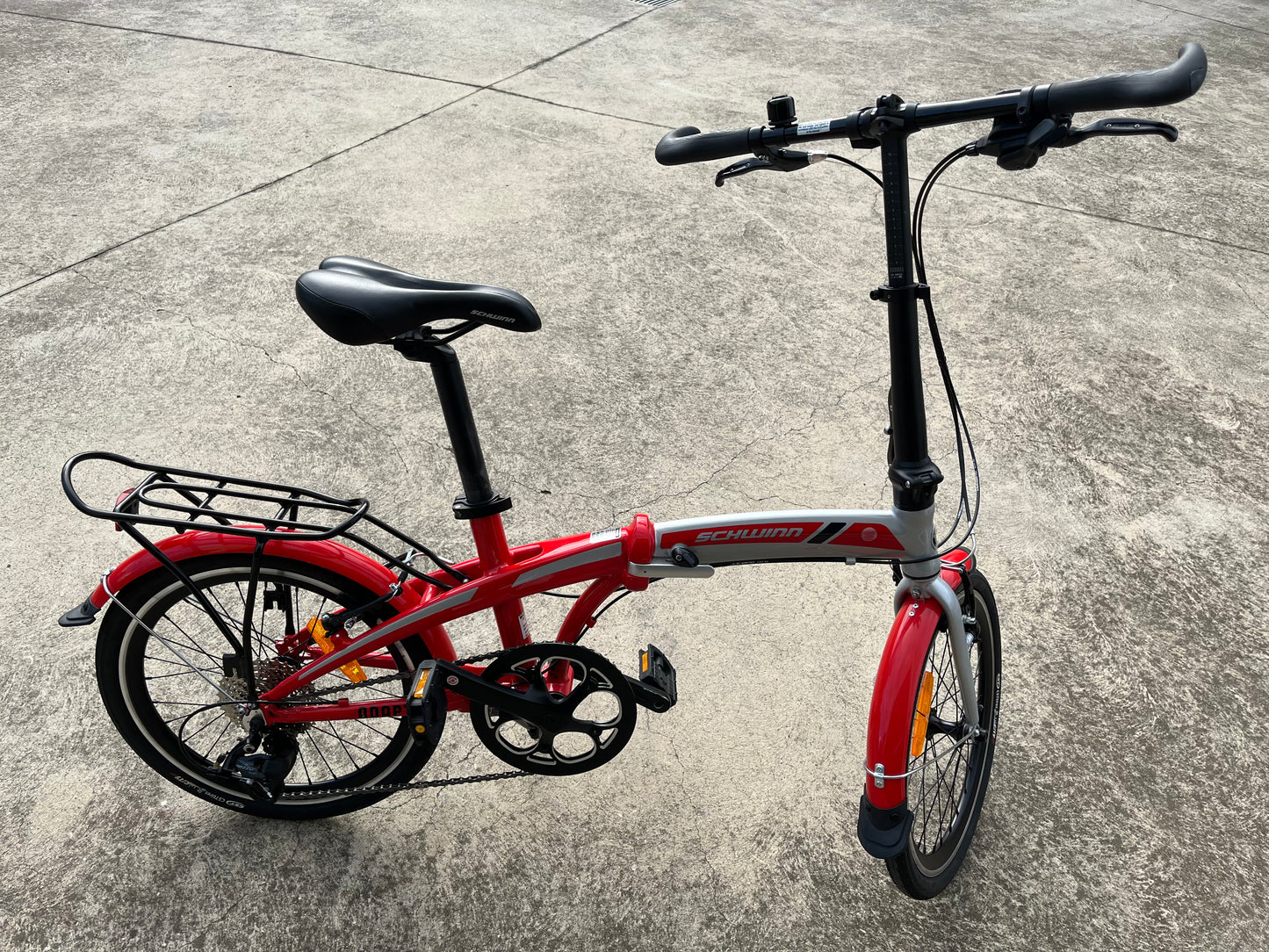 SCHWINN Adapt 3 Folding Bike