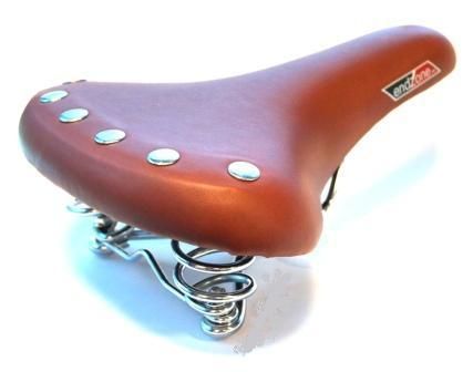 CRUISER SADDLE | Brown with Rivets | Chrome Springs