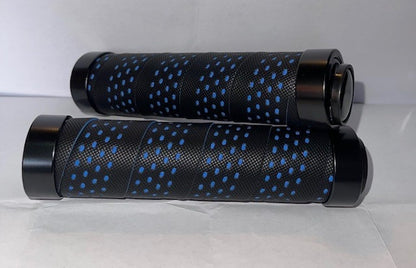 Lock On Grips - BLACK / BLUE